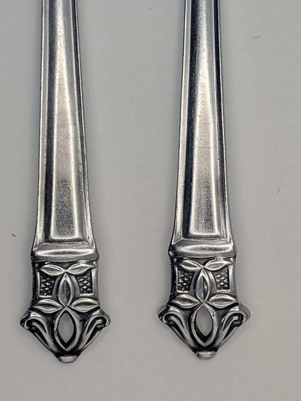 Ekco Eterna Padua Custom Stainless Japan Dinner Forks - Set of 2 |  1 of 3 | MCM